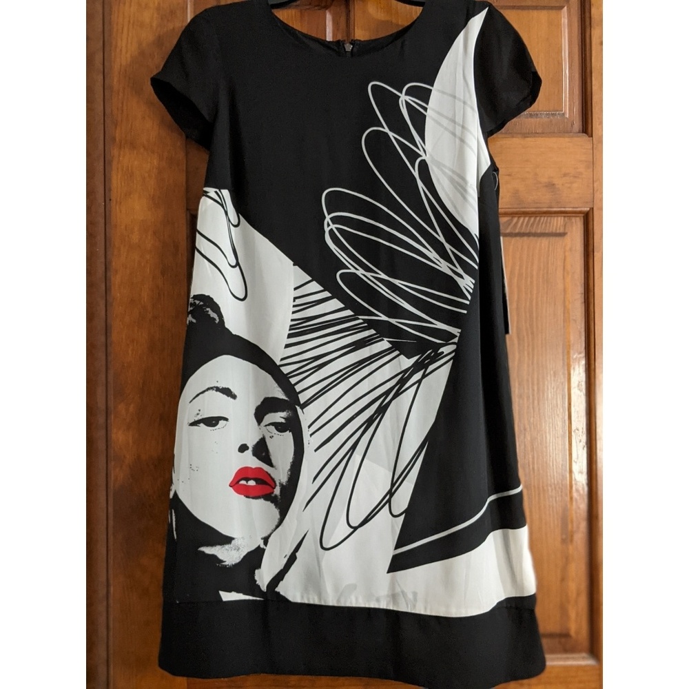 Kensie Shift Dress